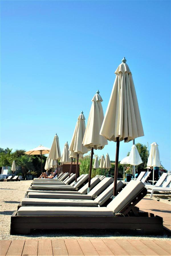 Sentido Apollo Palace Hotel Mesongí