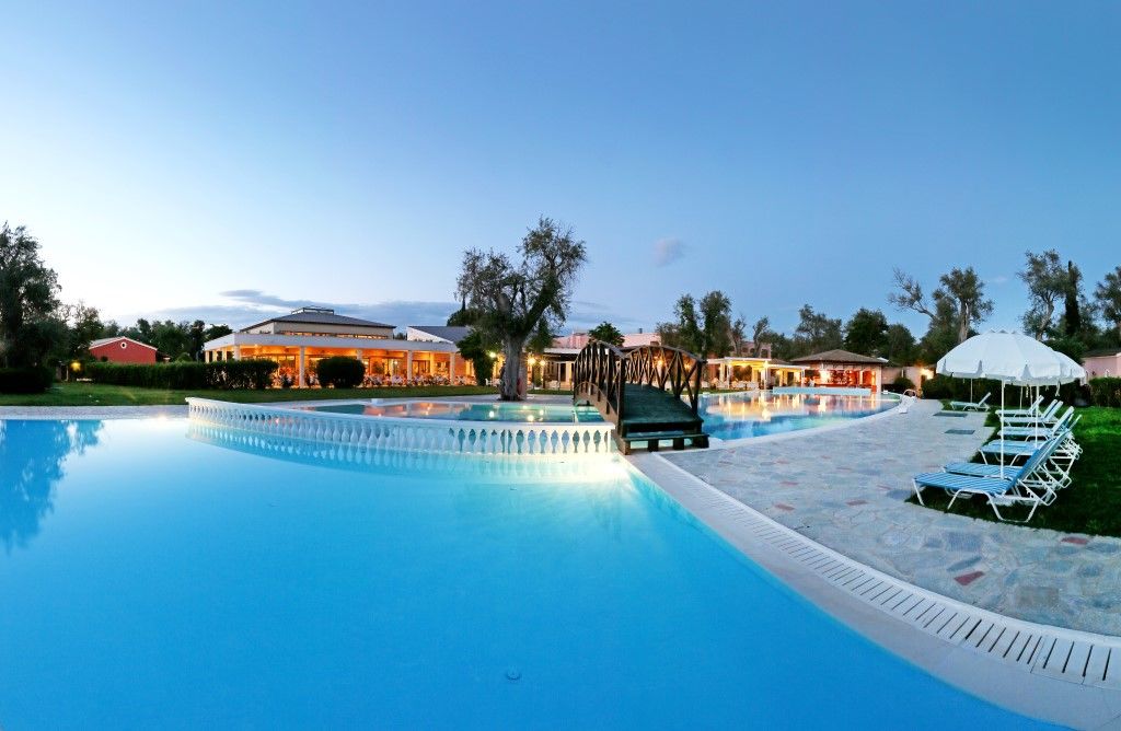 Sentido Apollo Palace Mesongí